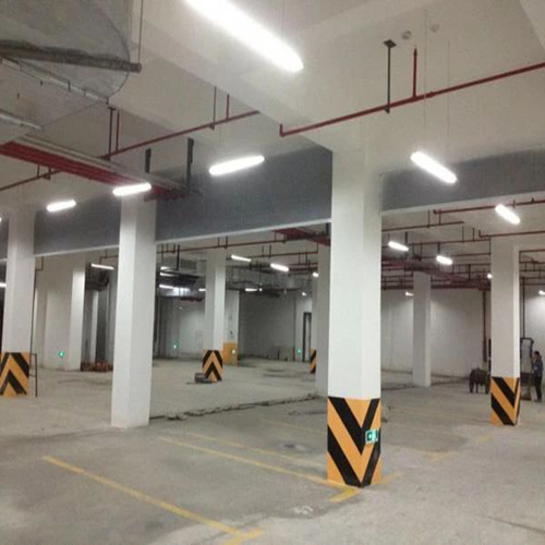 擋煙垂壁現(xiàn)場(chǎng)工地.jpg